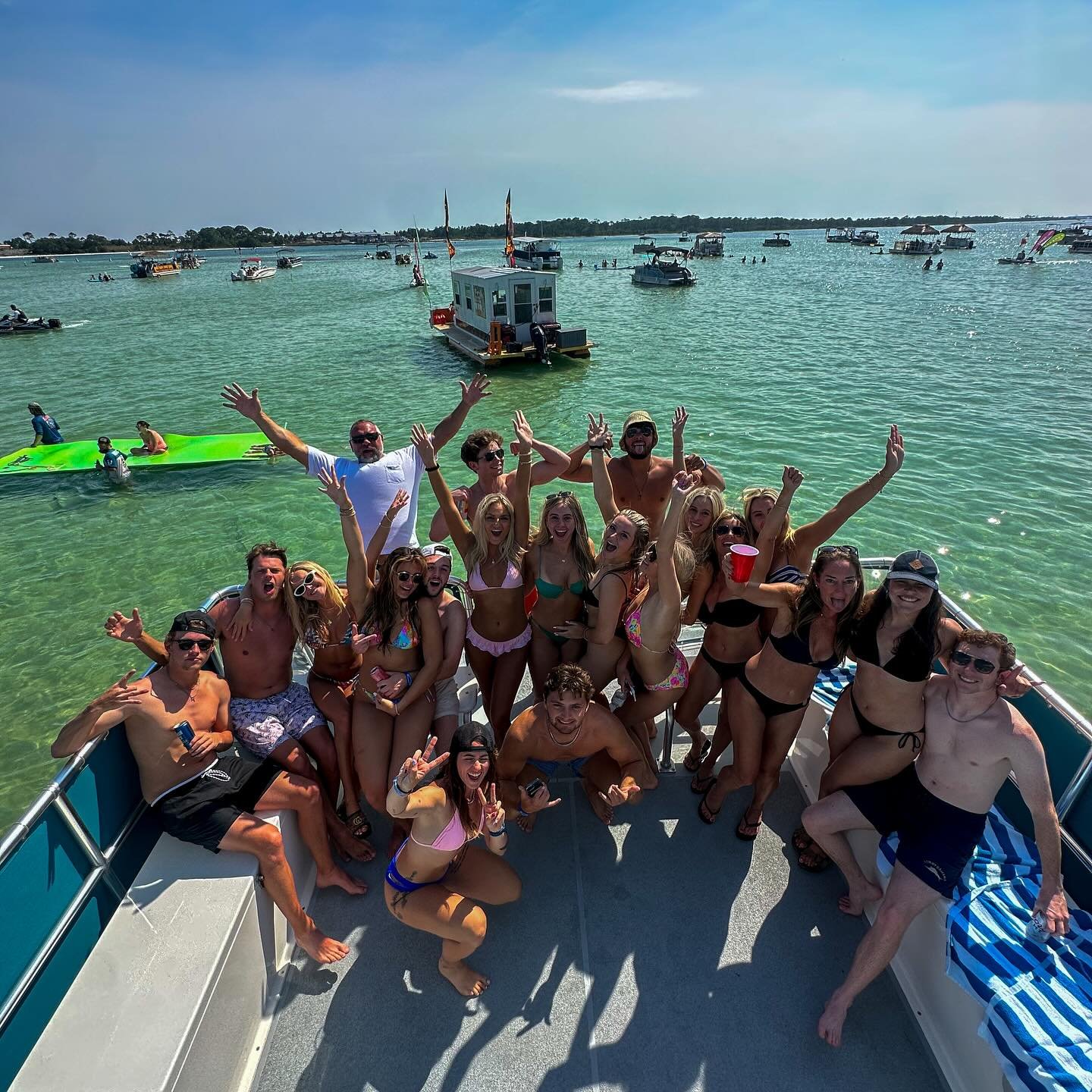 Destin and Crab Island Bikkini Bottom Boat Rentals
